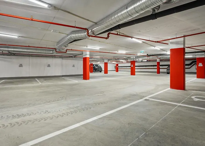 Demims Oslo Airport - Location - Parking * Jessheim